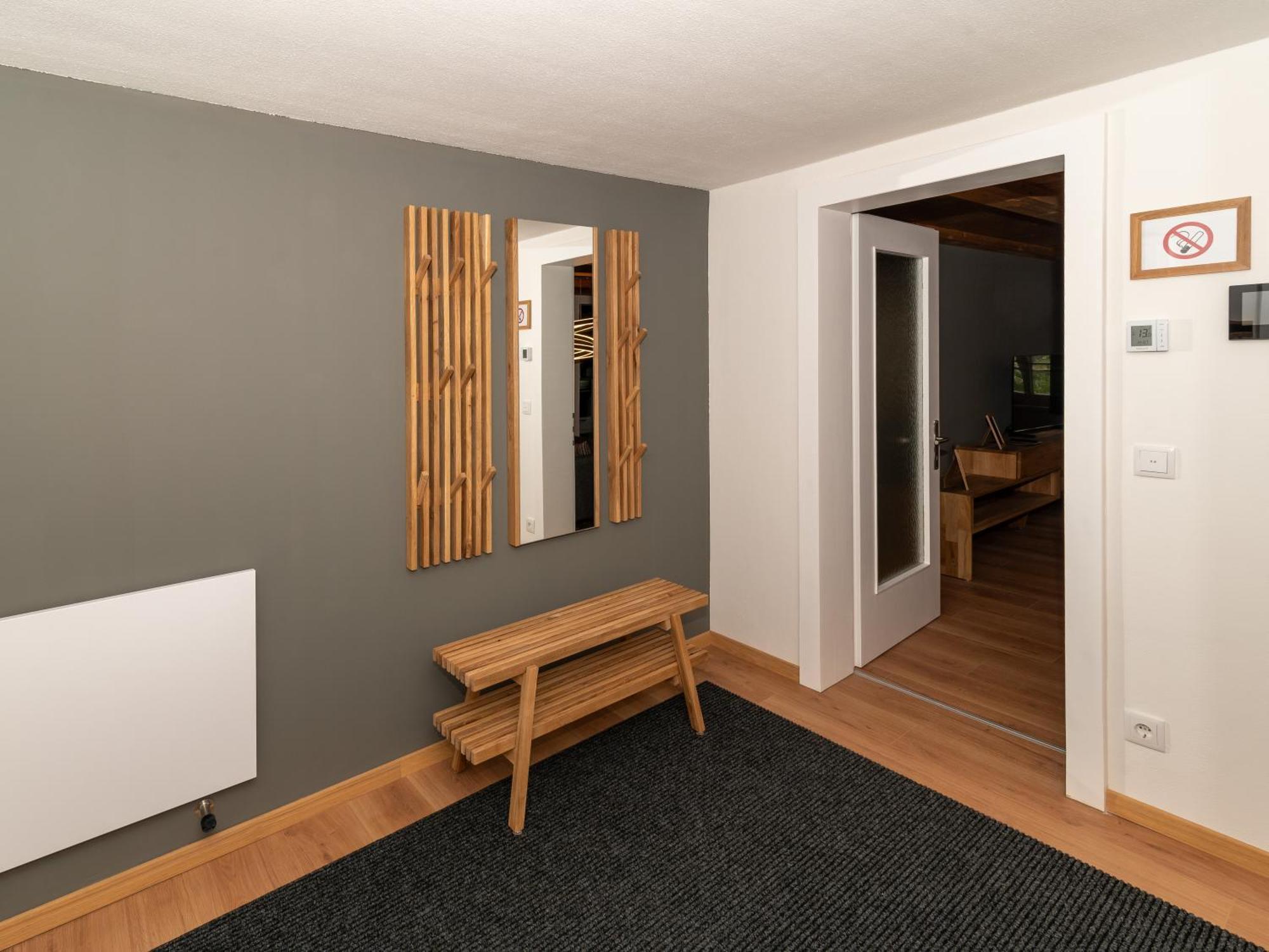 Crimson Cottage Apartments Dornbirn Buitenkant foto