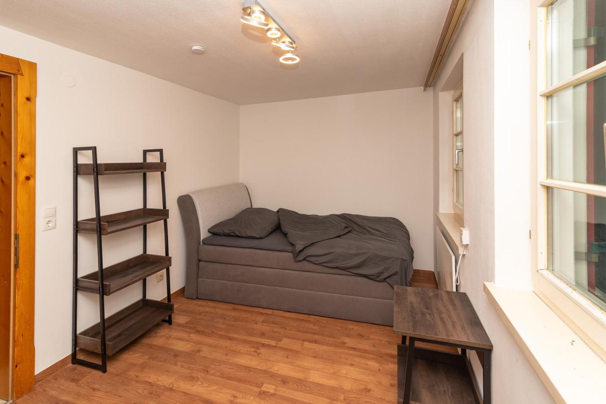 Crimson Cottage Apartments Dornbirn Buitenkant foto