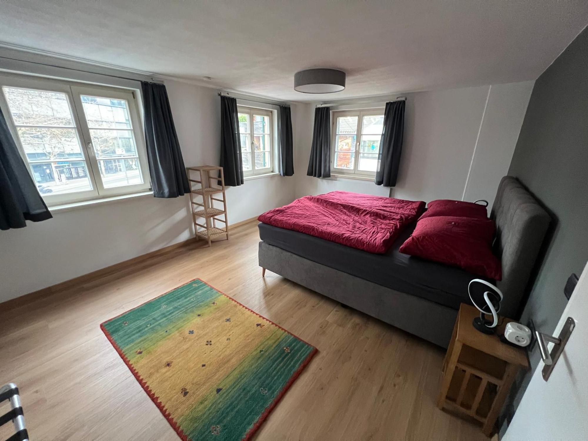 Crimson Cottage Apartments Dornbirn Buitenkant foto